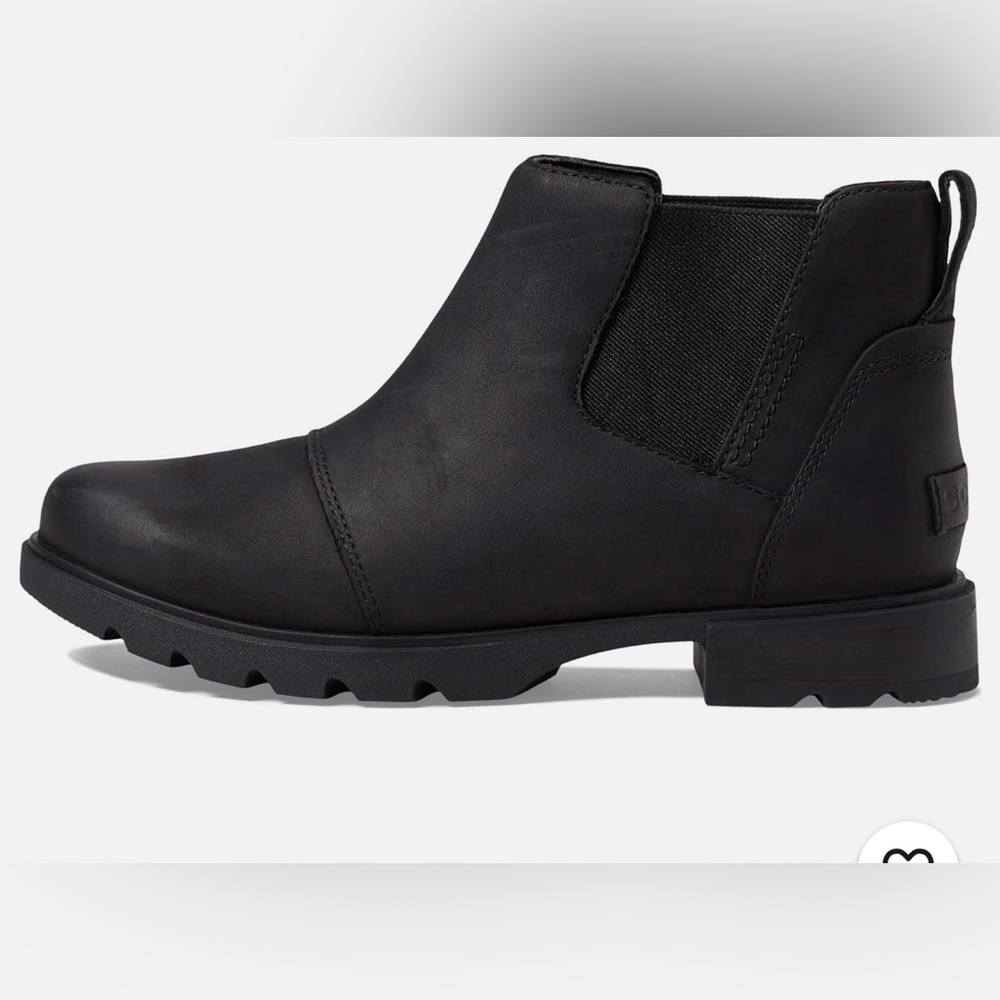 NWOB woman’s Boots SOREL Size 8.5 original price $229